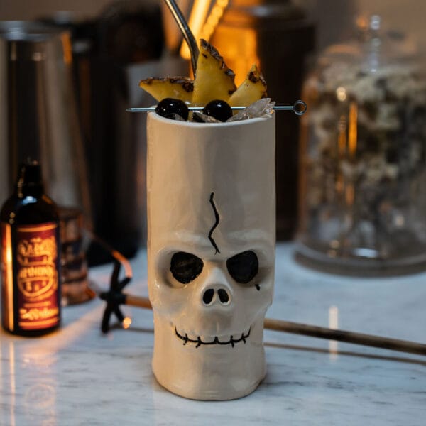 vaso-tiki-esqueleto-blanco-frente vaso-tiki-esqueleto-blanco-frente